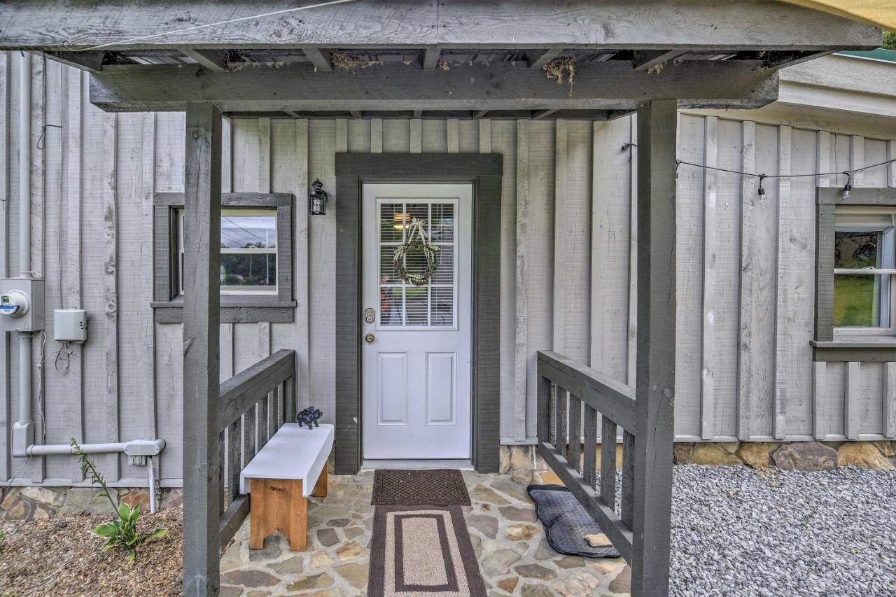 Damascus Cottage With Fire Pit - 1 Mi To Trails Экстерьер фото