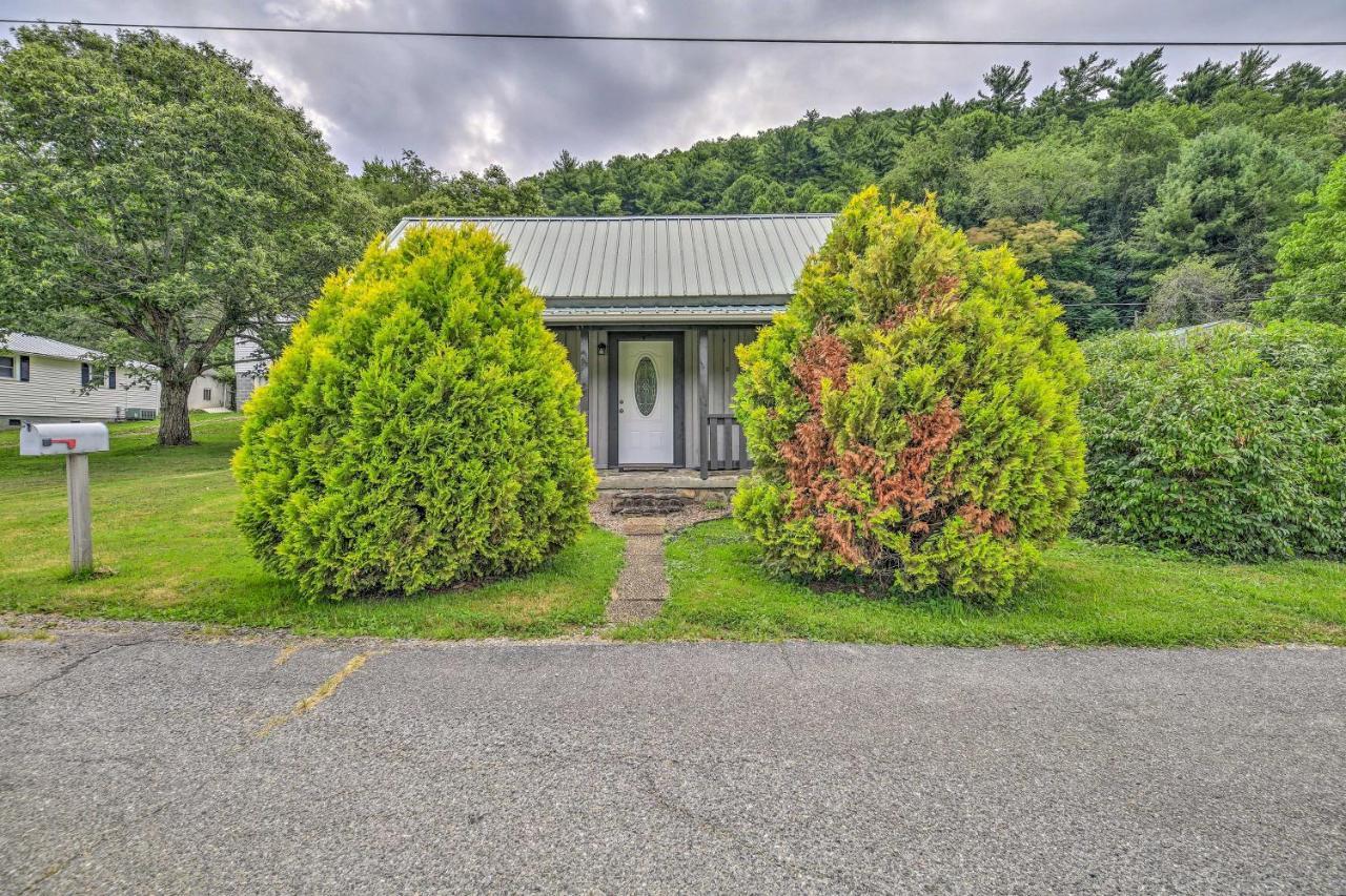 Damascus Cottage With Fire Pit - 1 Mi To Trails Экстерьер фото
